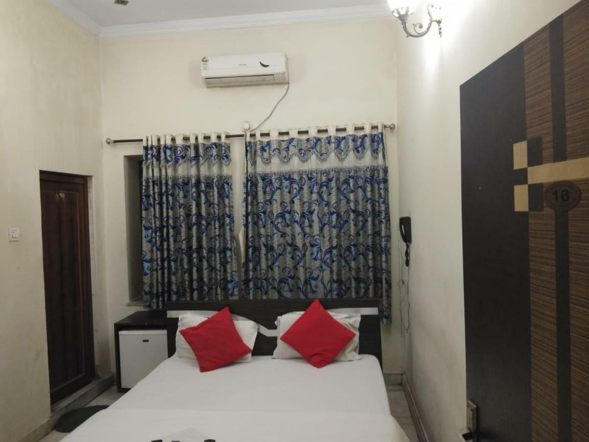 Raviz Inn Calcutta Extérieur photo